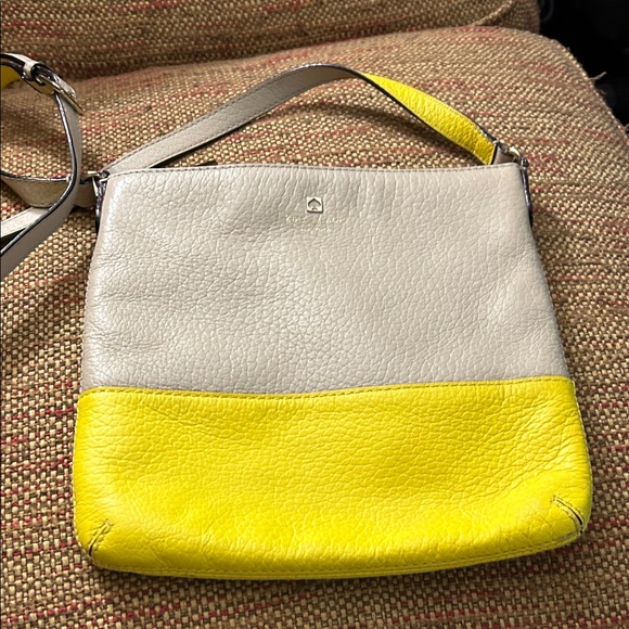 kate spade Handbags - Kate Spade Yellow and Cream Crossbody Bag
